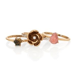 So 9 Chloe Isabel ring set